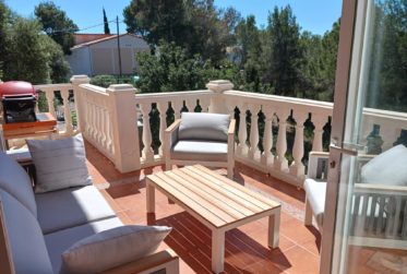 A 6 km du centre d'Hospitalet belle villa individuelle en zone résidentielle