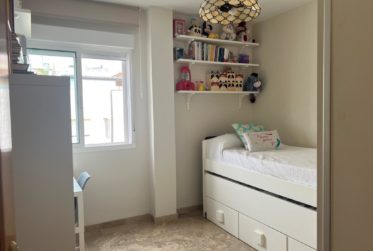 Malaga, centre-ville, appartement de 4,5 pièces totalement rénové