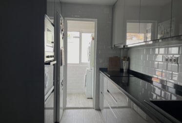 Malaga, centre-ville, appartement de 4,5 pièces totalement rénové