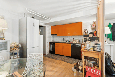 Immeuble mixte de rendement + local indépendant au coeur d'Oron-la-Ville